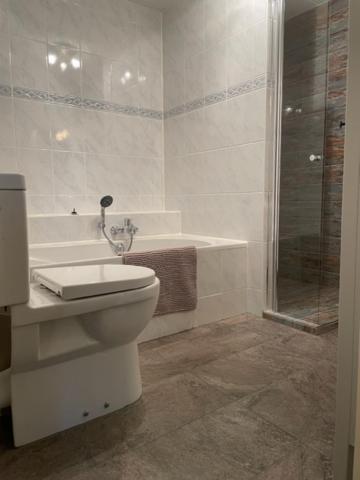 Bed And Breakfast Devijfbees Barendrecht Esterno foto
